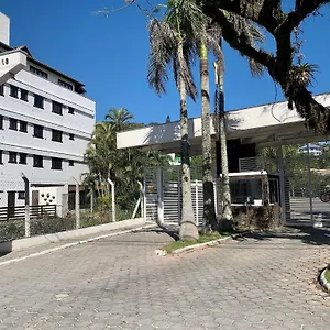 Res. Solar Bromelias Apartamento Bombinhas